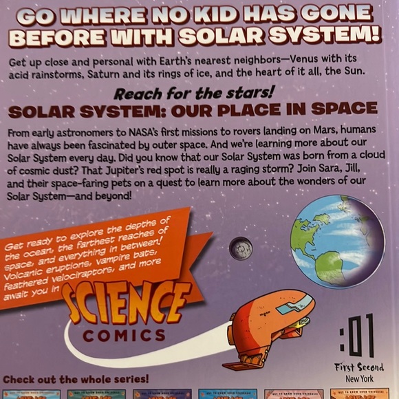 Science Comics 2 Book Bundle - Picture 4 of 16